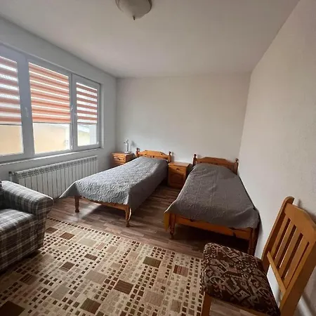 Apartmán Iva's Two Bedroom Apartment.