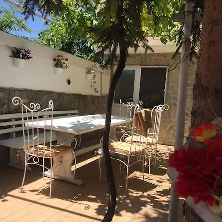 Iva's Two Bedroom Apartment. Apartment Varna